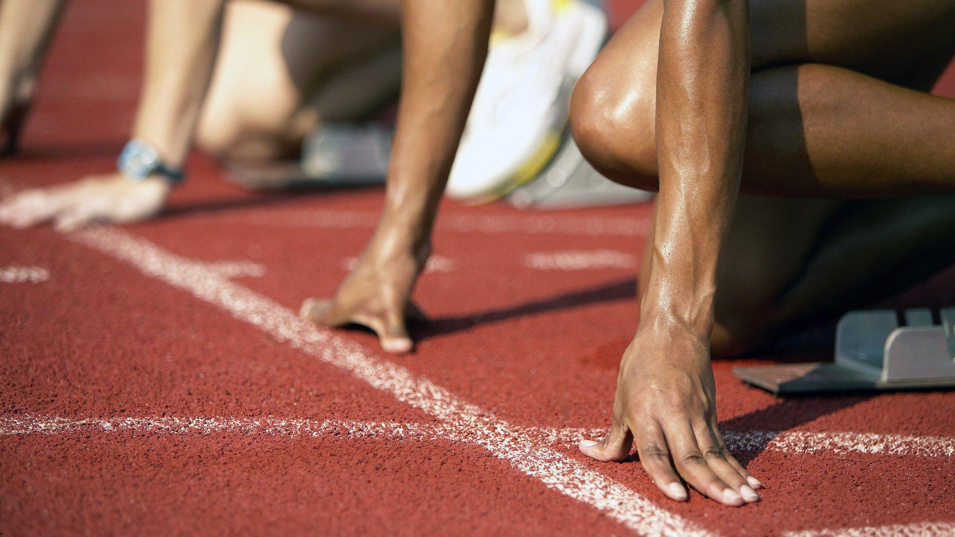 击剑俱乐部联赛新赛制获赞 青少年选手表现亮眼