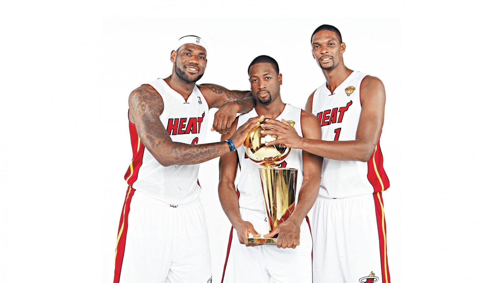 NBA战报，火箭狂胜骑士32分创赛季纪录 勇士高原客场不敌卫冕冠军掘金